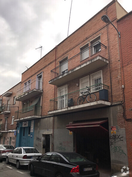 Calle De Pascual Rodríguez, 35, Madrid, Madrid en venta - Foto del edificio - Imagen 2 de 2