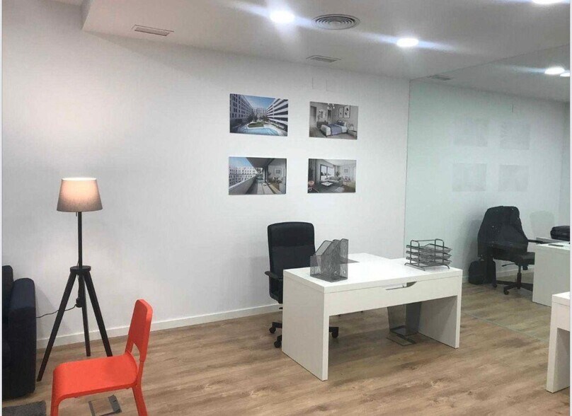 Local en Córdoba, Córdoba en alquiler - Foto del edificio - Imagen 3 de 7