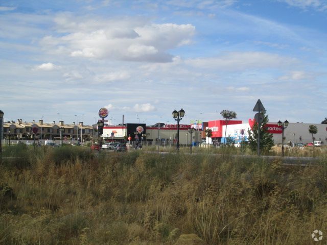 Terreno en Ávila, Ávila en venta - Foto del edificio - Imagen 3 de 17