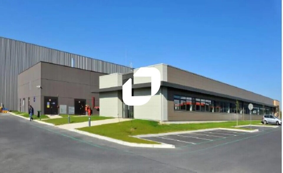 18 Avenue Joseph Paxton, Ferrières-en-Brie en alquiler - Foto principal - Imagen 1 de 6