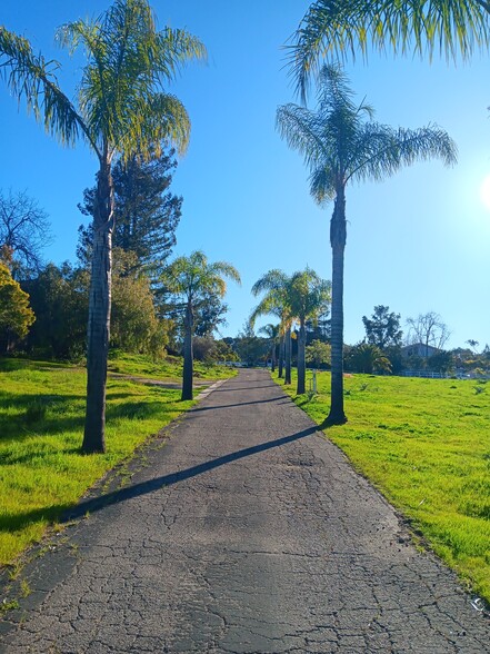 500 Westmont Ave, San Luis Obispo, CA en venta - Foto del edificio - Imagen 3 de 9