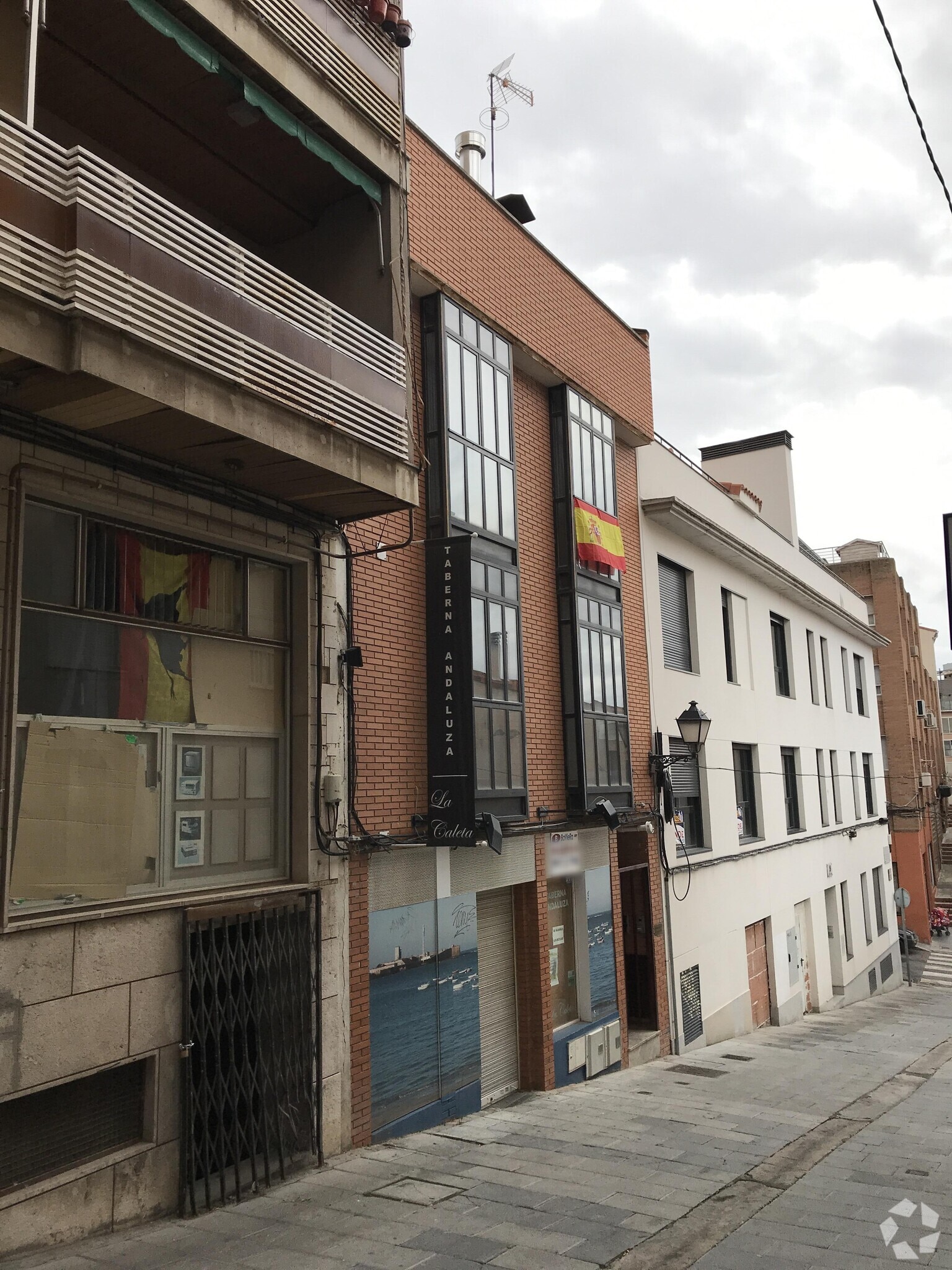 Local en Guadalajara, Guadalajara en alquiler Foto del edificio- Imagen 1 de 2