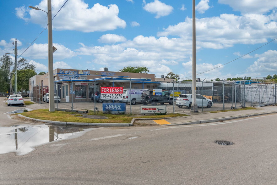 3200 NW South River Dr, Miami, FL en alquiler - Foto del edificio - Imagen 1 de 32