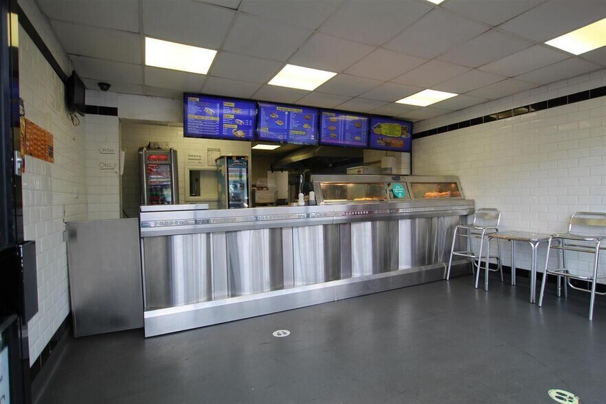 327 Welbeck Rd, Newcastle Upon Tyne en alquiler - Foto del edificio - Imagen 2 de 12