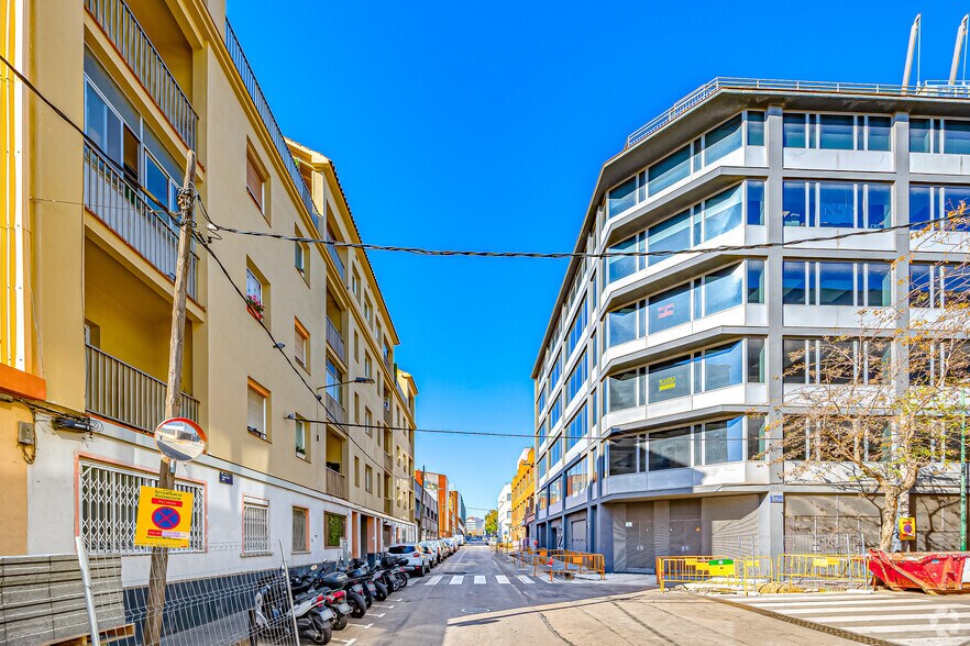 Carrer del Gall, 20-22, Esplugues de Llobregat, Barcelona en alquiler - Foto del edificio - Imagen 3 de 3