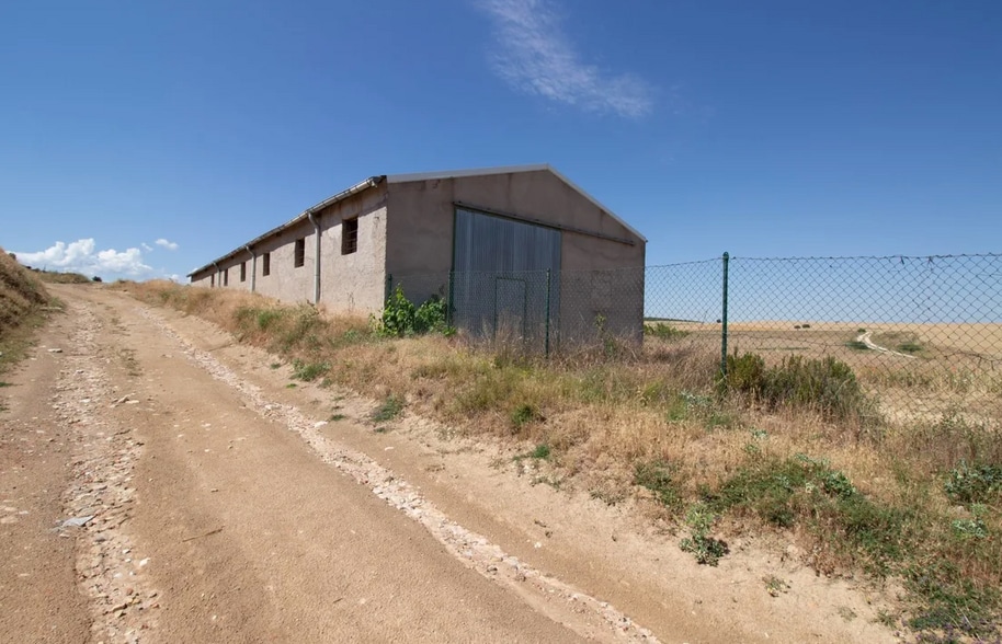 Nave en Rebollo, Segovia en venta - Foto del edificio - Imagen 1 de 8