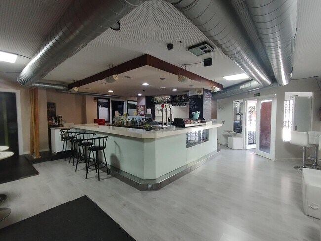 Más detalles de Local en alquiler