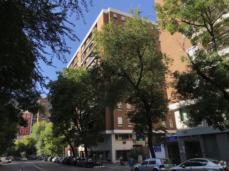 Calle De Rodríguez San Pedro, 8, Madrid, Madrid en alquiler - Foto del edificio - Imagen 2 de 2