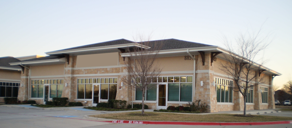 8849 Davis Blvd, Keller, TX en alquiler - Foto del edificio - Imagen 1 de 10