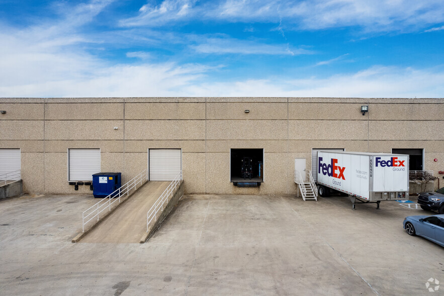 6310 Airport Fwy, Fort Worth, TX en alquiler - Foto del edificio - Imagen 2 de 7