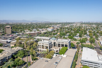 2999 N 44th St, Phoenix, AZ - VISTA AÉREA  vista de mapa - Image1