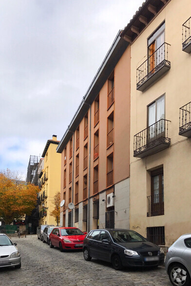 Edificios residenciales en San Lorenzo de El Escorial, MAD en venta - Foto del edificio - Imagen 2 de 2