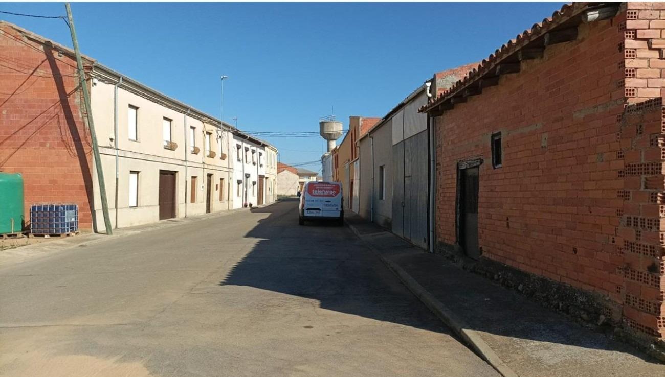 Nave en Zotes del Páramo, León en venta Foto del edificio- Imagen 1 de 8