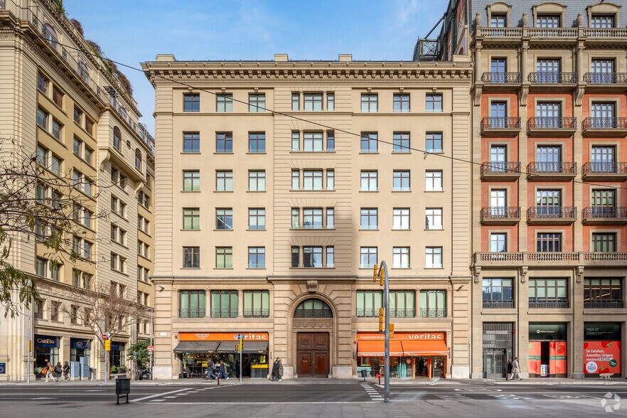 Oficina en Barcelona, Barcelona en alquiler - Foto del edificio - Imagen 2 de 2