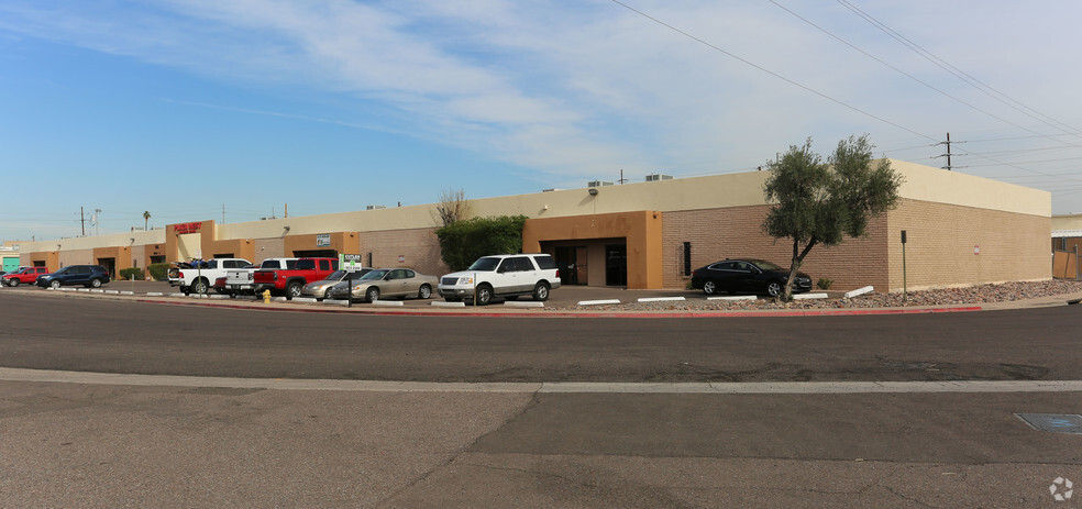 2829-2847 W McDowell Rd, Phoenix, AZ en alquiler - Foto principal - Imagen 1 de 4