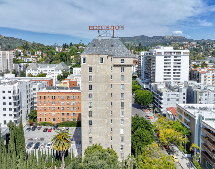 1811 Whitley Ave, Los Angeles, CA en venta - Foto del edificio - Imagen 1 de 18