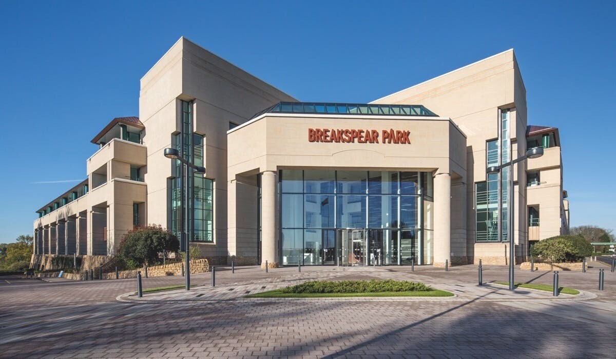 Breakspear Way, Hemel Hempstead en alquiler Foto del edificio- Imagen 1 de 35