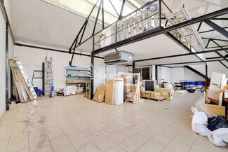 Más detalles de 78 Rue Jean Jacques Rousseau, Colombes - Oficina en venta