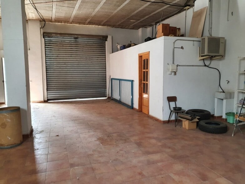 Local en València en venta - Foto del edificio - Imagen 2 de 5