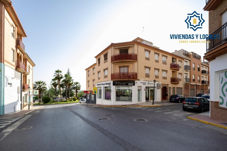 Local en Peligros, Granada en venta - Foto del edificio - Imagen 1 de 22