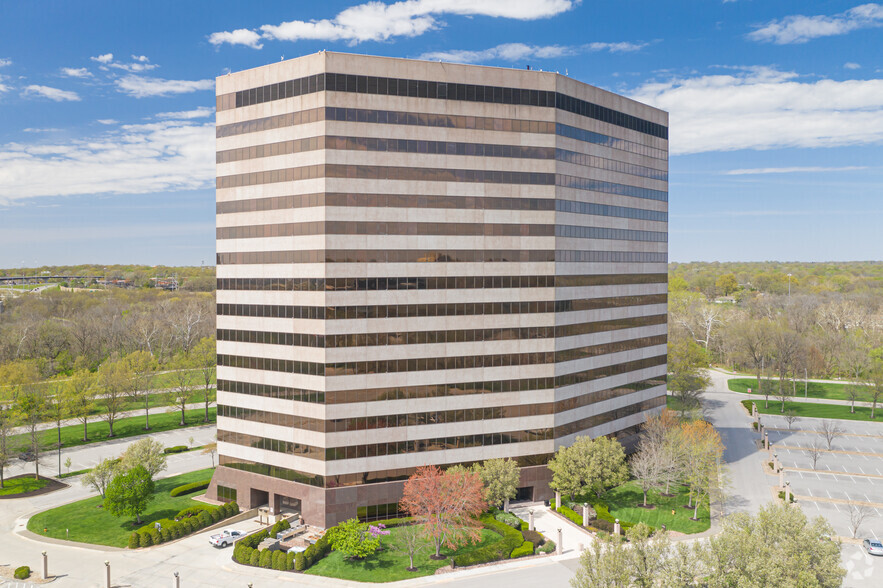 9401 Indian Creek Pky, Overland Park, KS en alquiler - Foto del edificio - Imagen 3 de 17