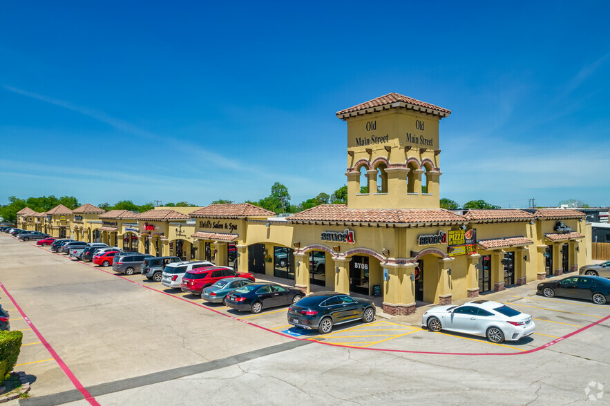 106-180 N Main St, Grapevine, TX en alquiler - Foto del edificio - Imagen 3 de 5