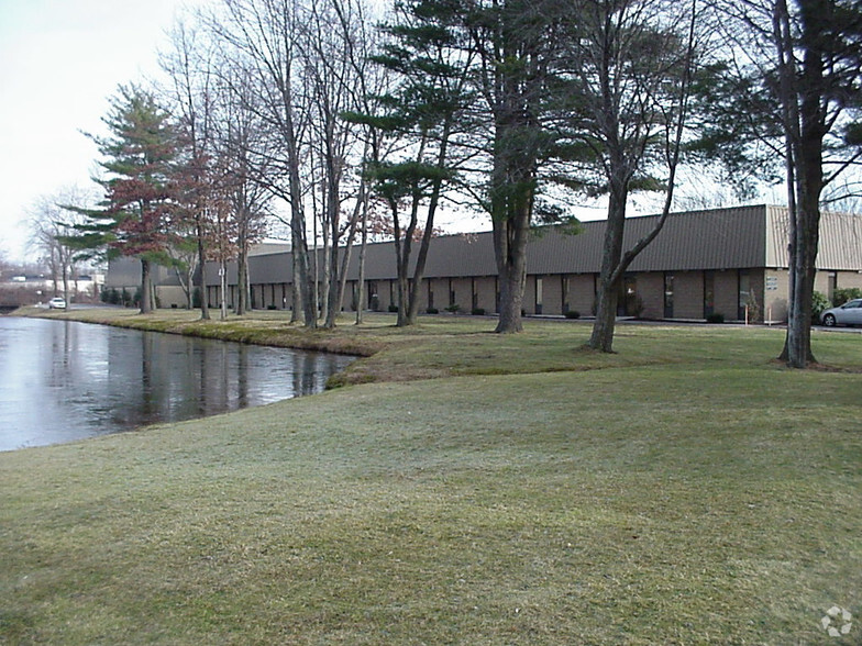 76 Treble Cove Rd, Billerica, MA en alquiler - Foto del edificio - Imagen 2 de 3