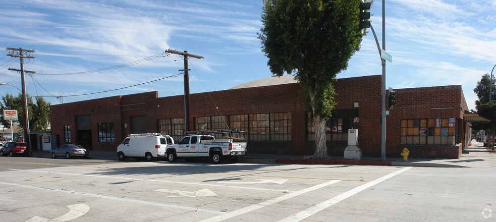 98 N San Gabriel Blvd, Pasadena, CA en alquiler - Foto del edificio - Imagen 2 de 10