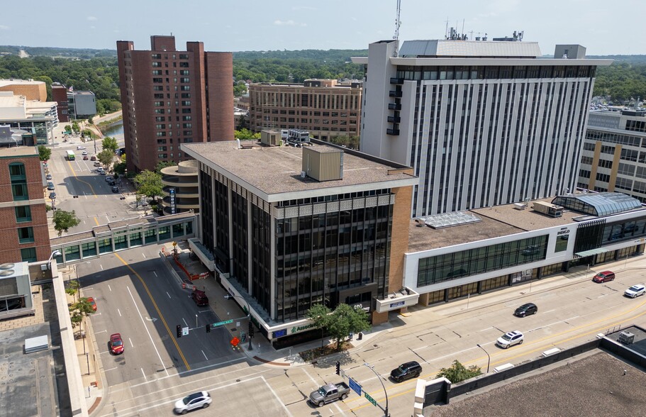 206 S Broadway, Rochester, MN en alquiler - Foto del edificio - Imagen 2 de 58