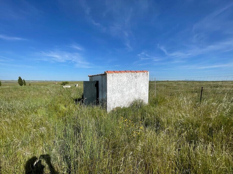 Terreno en Sierra de Fuentes, Cáceres en venta - Foto principal - Imagen 2 de 8