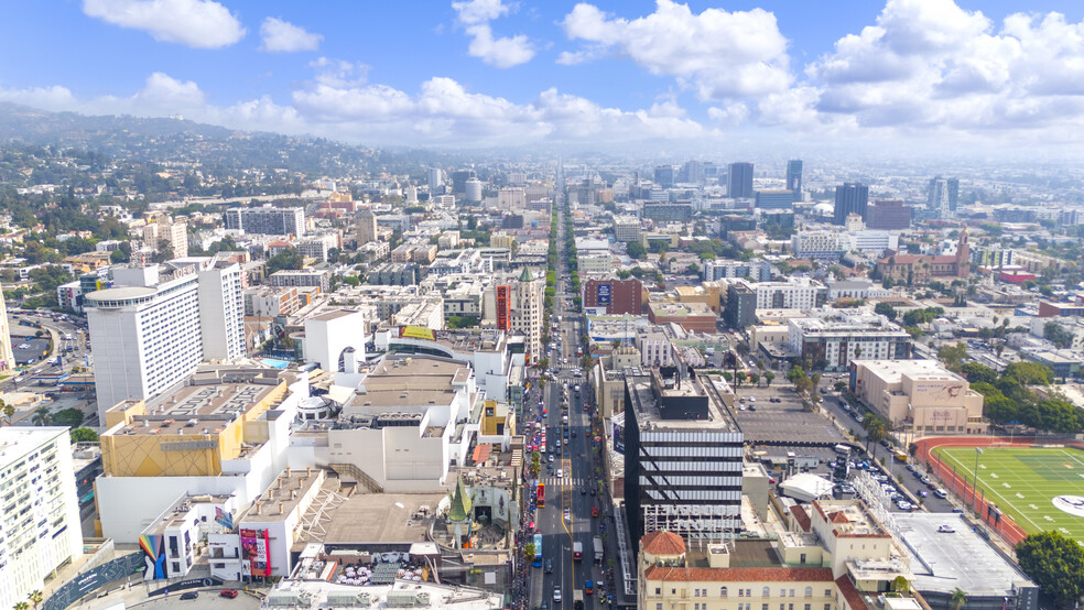 6922 Hollywood Blvd, Los Angeles, CA en alquiler - Foto del edificio - Imagen 3 de 22