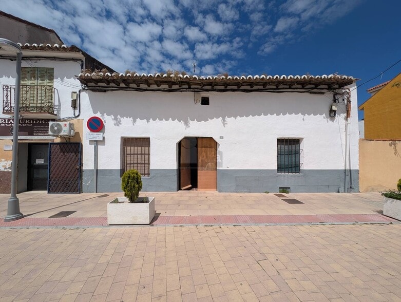 Edificio residencial en Fuente el Saz de Jarama, Madrid en venta - Plano de la planta - Imagen 1 de 5