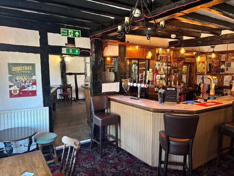 Stevenage Rd, Little Wymondley en venta - Foto del edificio - Imagen 3 de 15