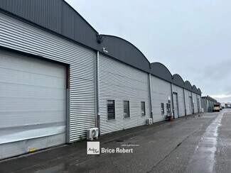 Más detalles de Varios usos en alquiler