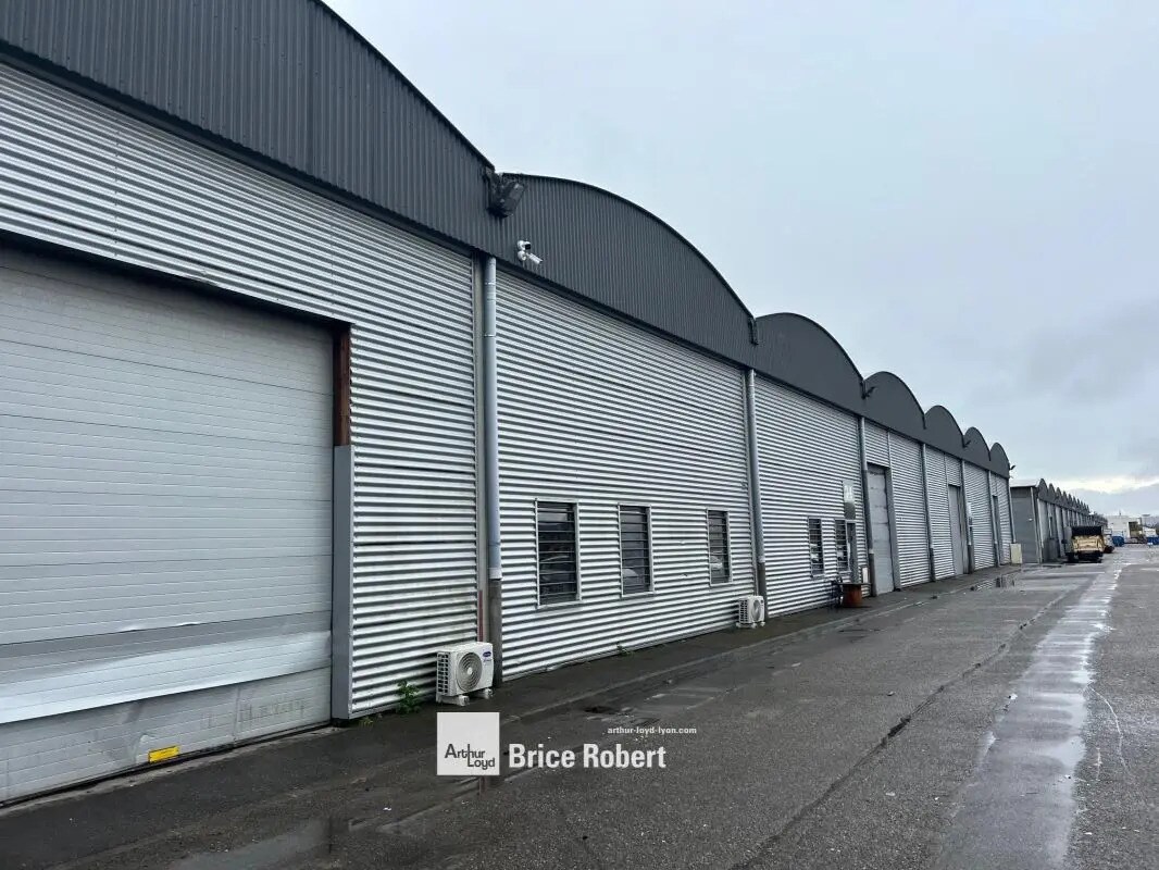 Oficina en Saint-Priest en alquiler Foto del edificio- Imagen 1 de 7