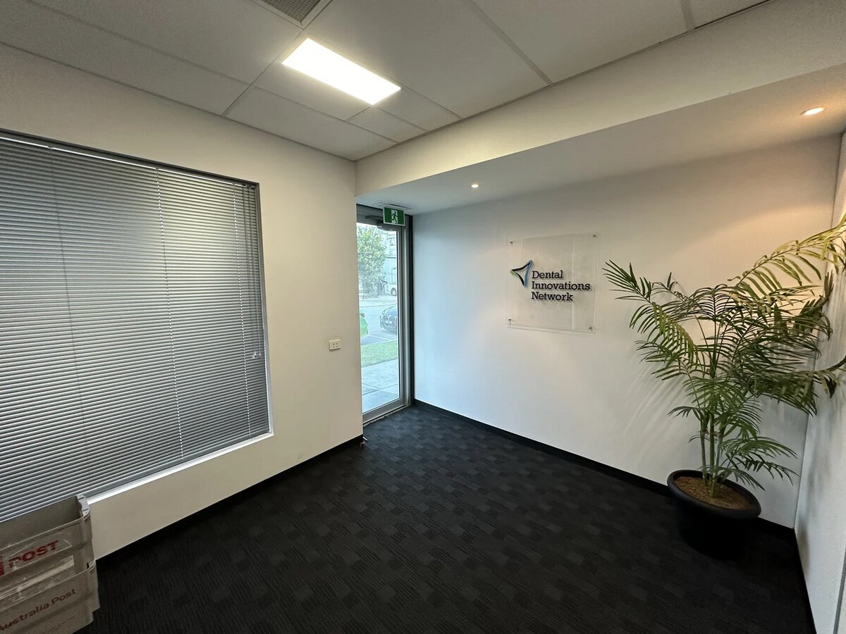 21 Hall Street, Port Melbourne, VIC 3207 - Unidad J93 - - Foto del interior - Image 1 of 6