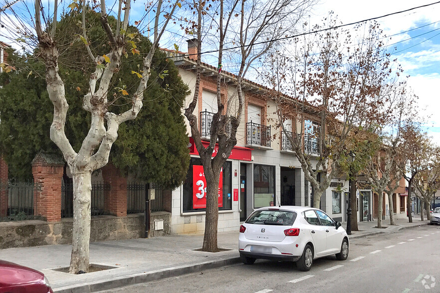 Paseo Santa Teresa, 6, Navas del Rey, Madrid en alquiler - Foto del edificio - Imagen 2 de 2