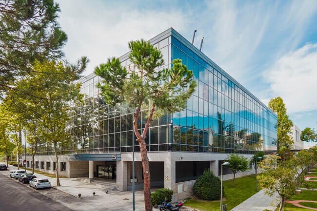 Más detalles de Calle Teide, 5, San Sebastián de los Reyes - Oficina en alquiler
