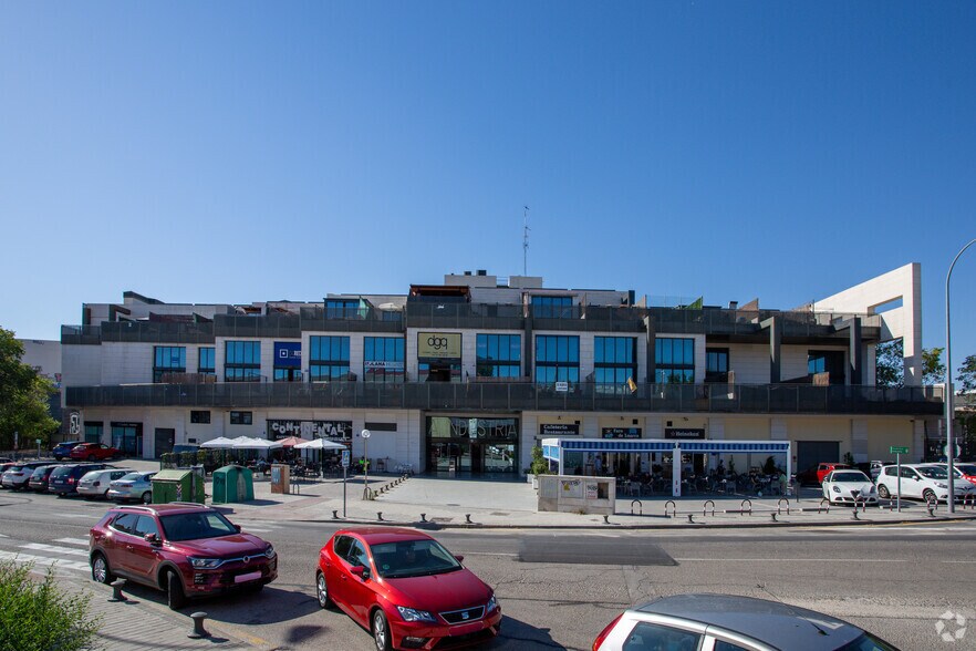 Avenida de la Industria, 13, Alcobendas, Madrid en venta - Foto del edificio - Imagen 3 de 4