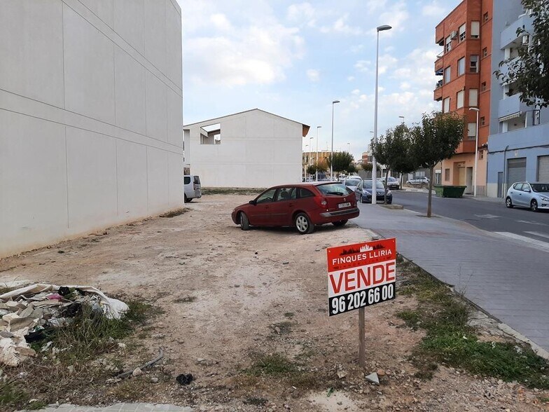 Terreno en Llíria en venta - Foto del edificio - Imagen 3 de 4