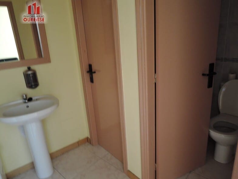 Oficina en Ourense, Orense en venta - Foto del edificio - Imagen 3 de 8