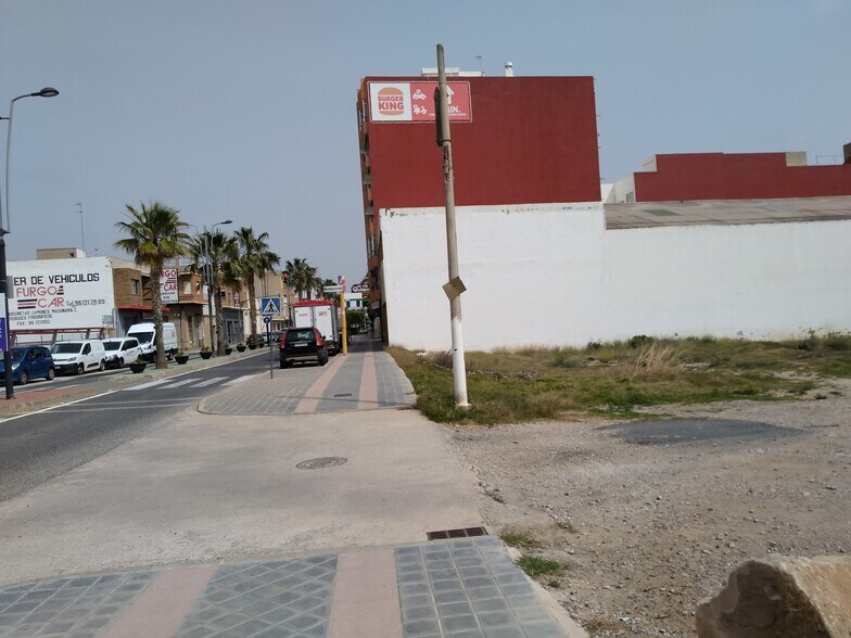 Avinguda de Llevant, Beniparrell, Valencia en venta - Foto del edificio - Imagen 3 de 7