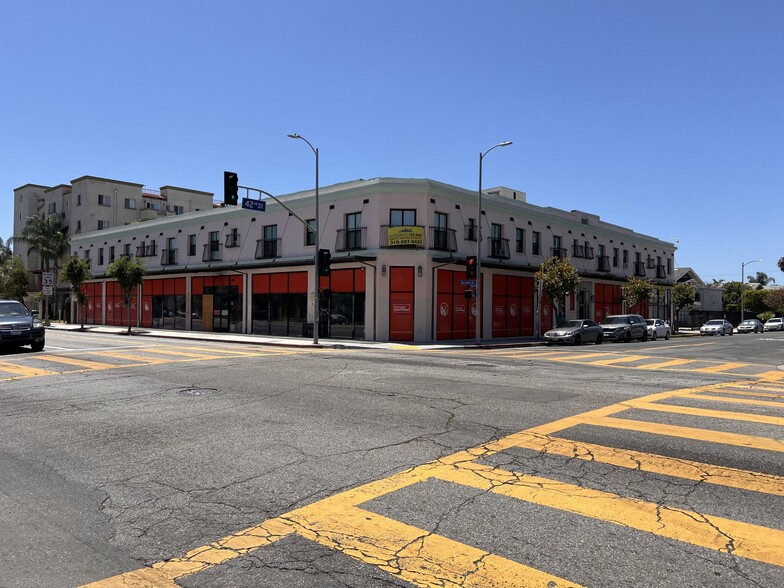 4201 S Vermont Ave, Los Angeles, CA en alquiler - Foto del edificio - Imagen 1 de 8