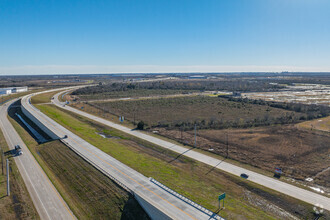 SWC I-10 East and Grand Parkway, Baytown, TX - VISTA AÉREA  vista de mapa - Image1