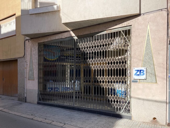 Más detalles de Edificio residencial​ en venta