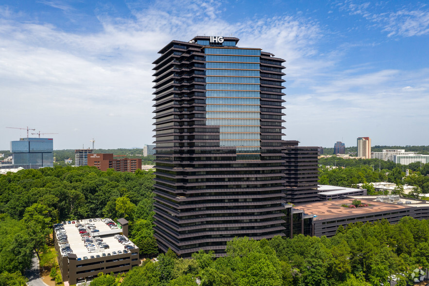 3 Ravinia Dr, Atlanta, GA en alquiler - Foto del edificio - Imagen 2 de 23