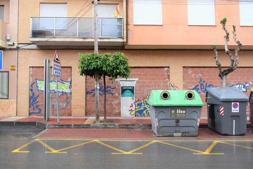 Local en Murcia en venta - Foto del edificio - Imagen 2 de 8