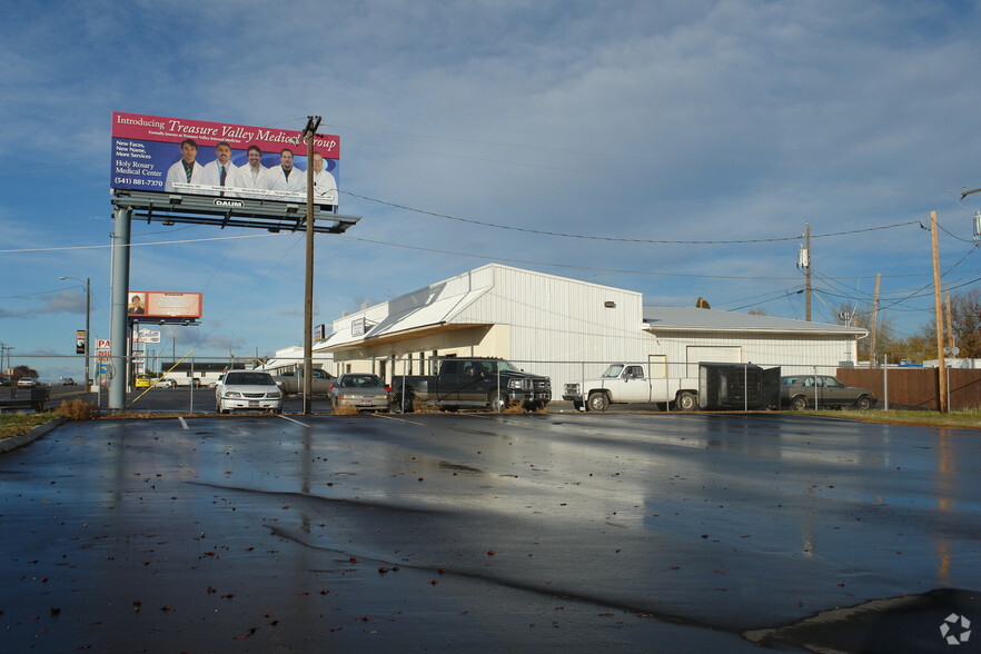 1211-1217 NW 16th St, Fruitland, ID en venta - Foto del edificio - Imagen 2 de 2