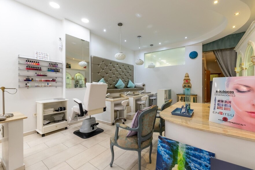Calle de la Cruz, 1, Fuengirola, Málaga en alquiler - Foto del interior - Imagen 3 de 10
