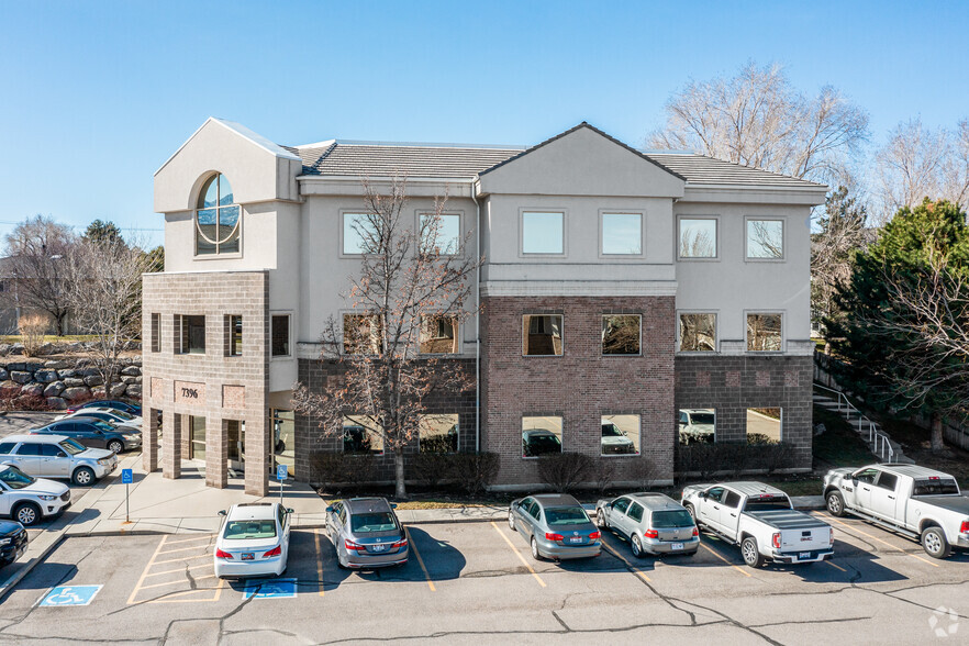 7396 S Union Park Ave, Midvale, UT en venta - Foto del edificio - Imagen 3 de 13